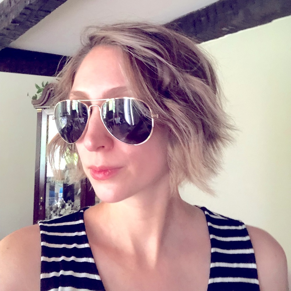 Meet your Posher, Lori